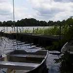 Dom wakacyjny Machatka Wakacyjny Dom Z Klimatem I Prywatnym Pomostem