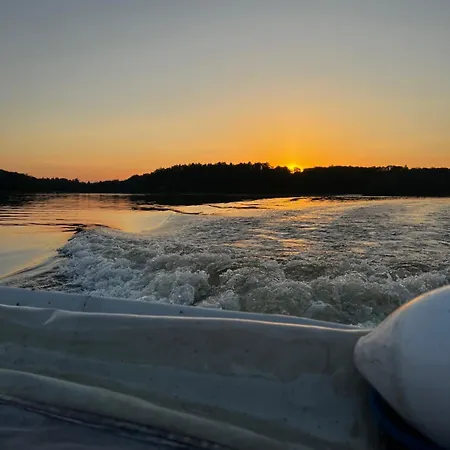 Machatka Wakacyjny Dom Z Klimatem Winiec