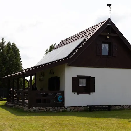 Machatka Wakacyjny Dom Z Klimatem * Winiec