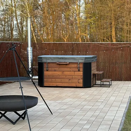 Machatka Wakacyjny Dom Z Klimatem Winiec